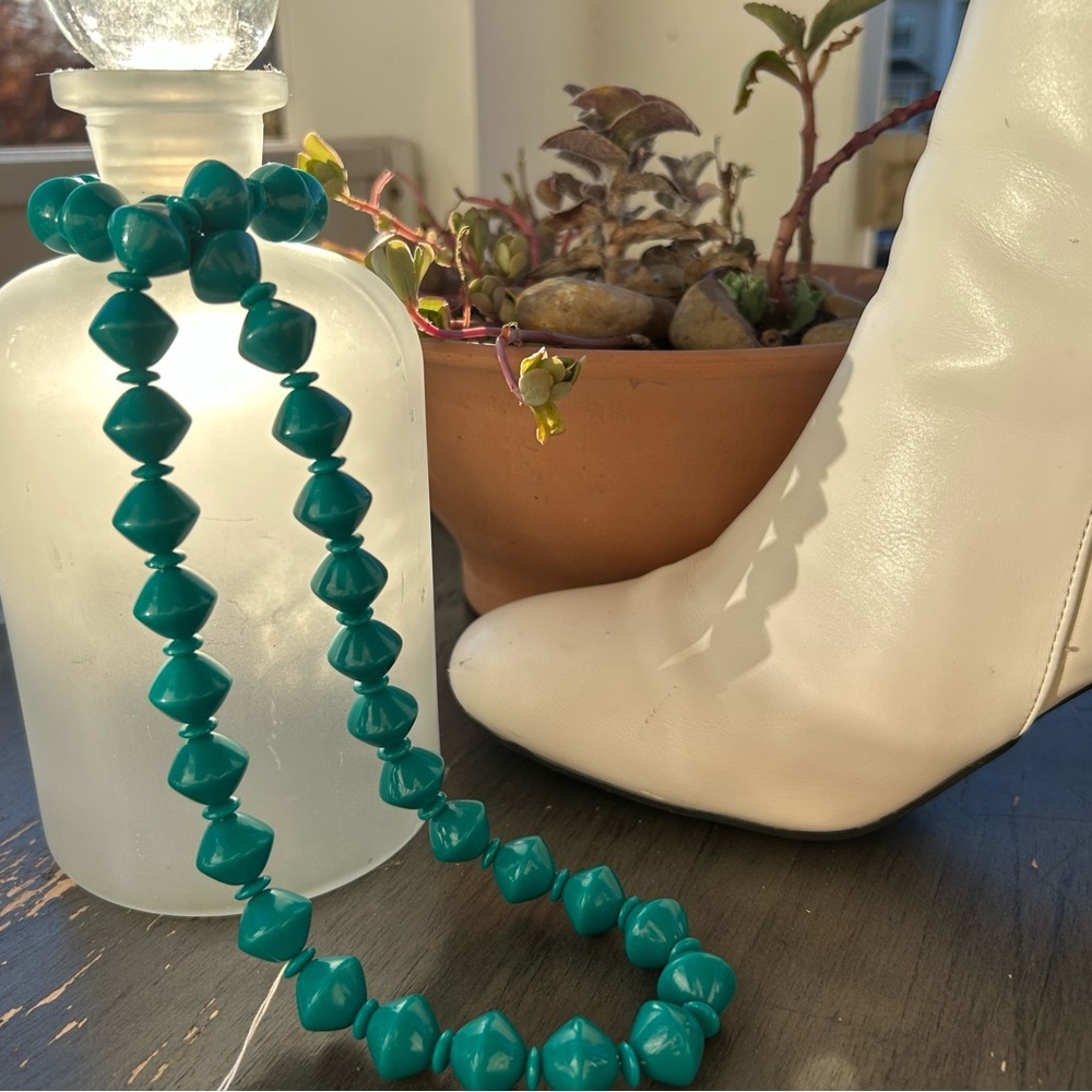 Vintage Teal Beaded Necklace